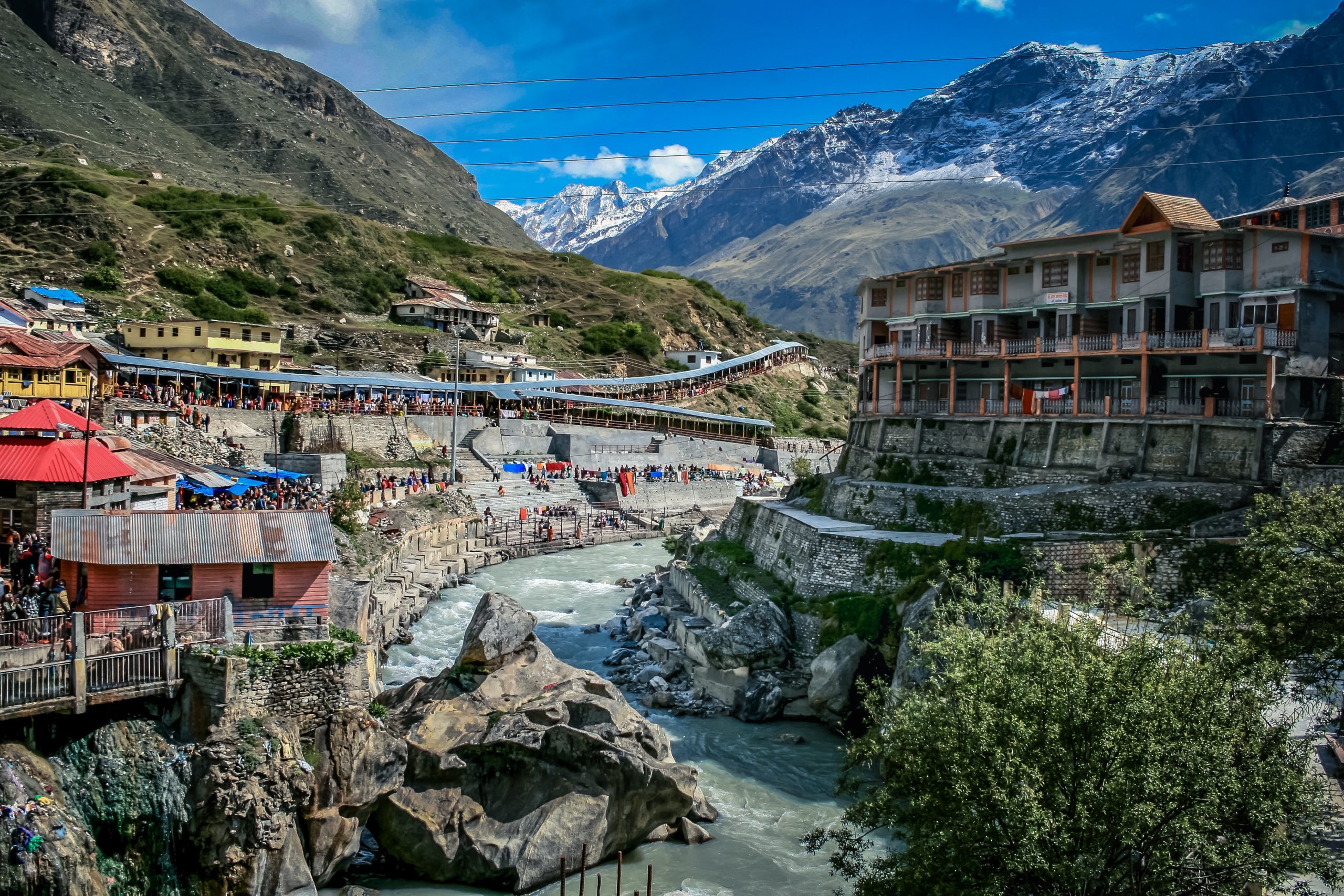Overnight stay in the winter seat of Lord Badrinath - Joshimath